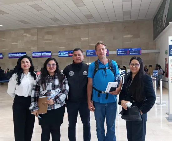 Repatrían a estadounidense reportado como no localizado en Oaxaca 