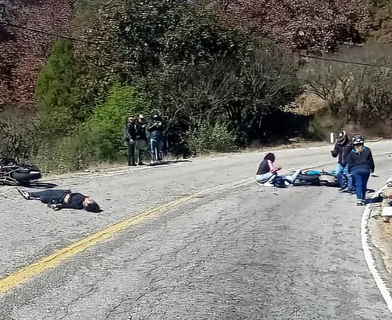 Conducían a exceso de velocidad, se accidentaron