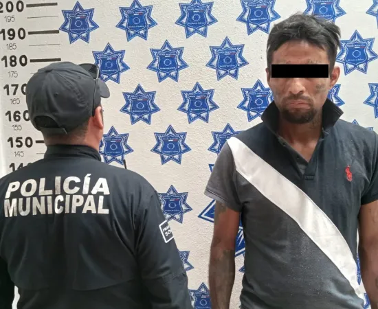 Policía Municipal detiene a una persona por el presunto delito de robo