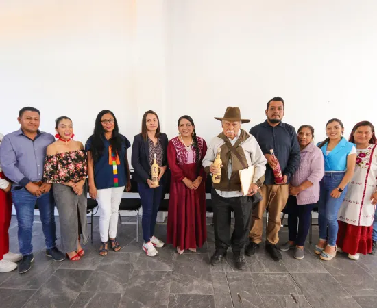 Rompe récord concurso para imagen oficial del Martes de brujas en Xoxocotlán