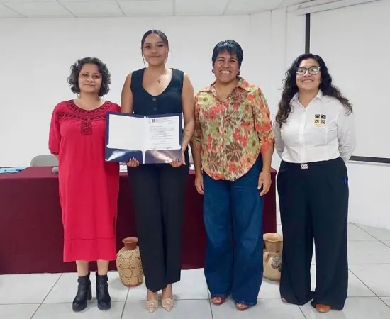 La UABJO me dio la oportunidad de estudiar la carrera que deseaba: Ingrid 