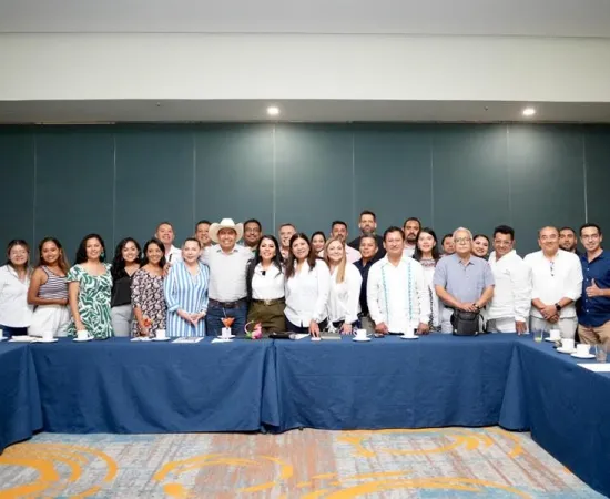 Trabaja Sectur Oaxaca con cámaras y asociaciones para impulsar el desarrollo de Huatulco