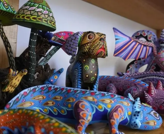 Invita a la Expo Artesanal de Alebrijes 2025 de San Antonio Arrazola