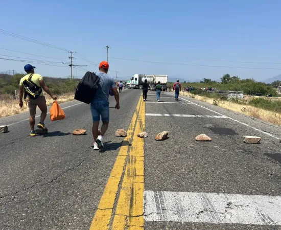 Autoridades preparan liberación de carretera en Puente Madera, San Blas Atempa