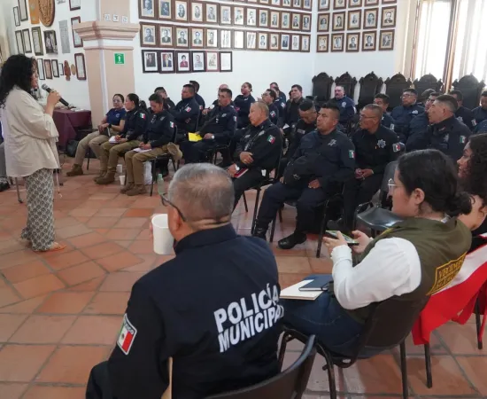 Personal de la Secretaría de Seguridad Vecinal recibe capacitación 