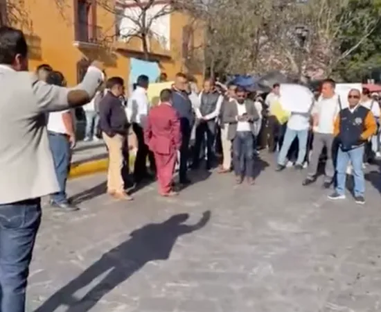 Jesús Romero desestabiliza a la Facultad de Derecho de la UABJO 