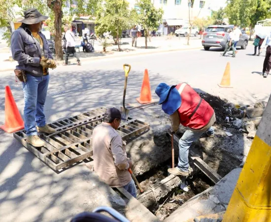 Refuerza Soapa labores de limpieza y desazolve en infraestructura pluvial
