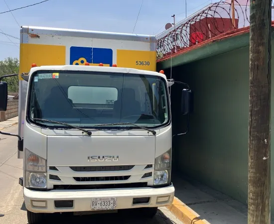 Localizan camión de Coppel  reportado como robado