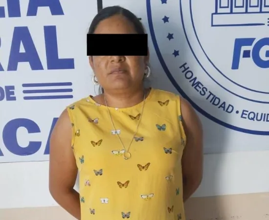 A la cárcel mujer por deudora alimentaria 