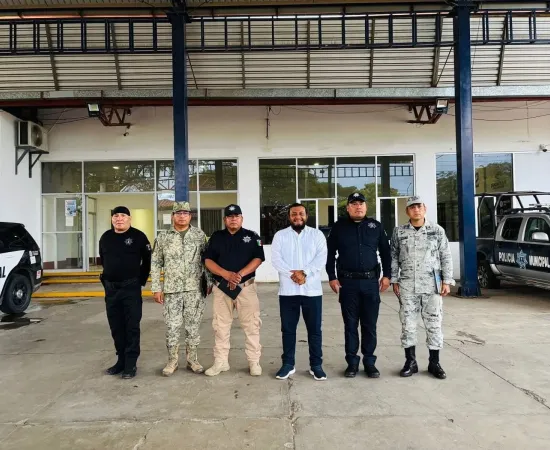 Consolidan los 3 poderes de gobierno coordinación por la tranquilidad de Juchitán