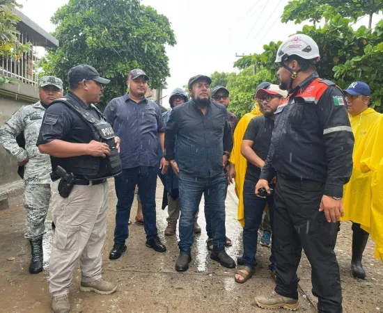 Recorre Miguel Quetu zonas afectadas para brindar apoyo directo a la ciudadanía 