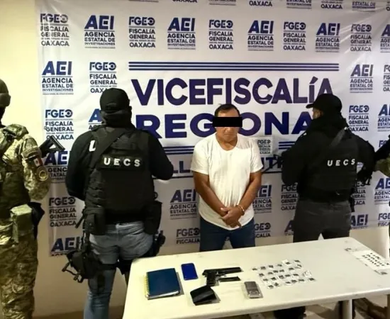 En cateo de la Cuenca: detienen a una persona y aseguran drogas, armas
