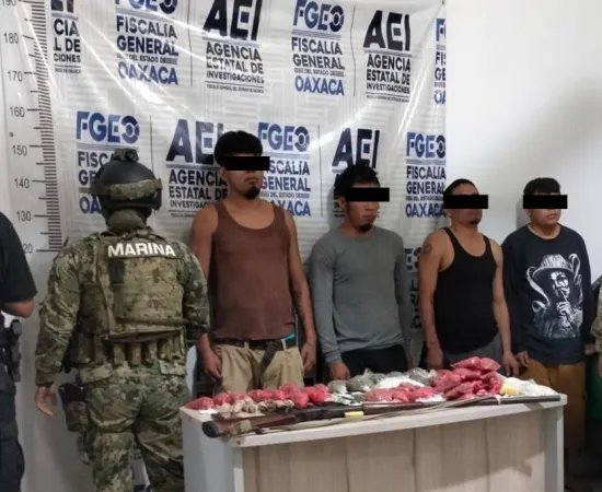 Vinculan a proceso a cuatro detenidos por drogas durante cateo en la Costa