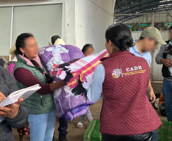 Coordina Gobierno de Oaxaca asistencia humanitaria a familias desplazadas de Santiago Yosondúa