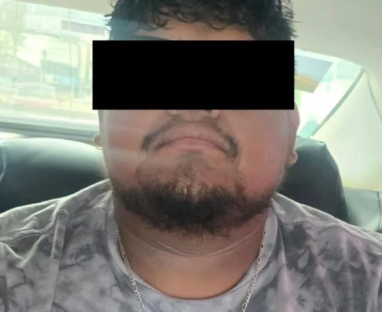 Lo detienen por robar taxi en San Felipe del Agua 