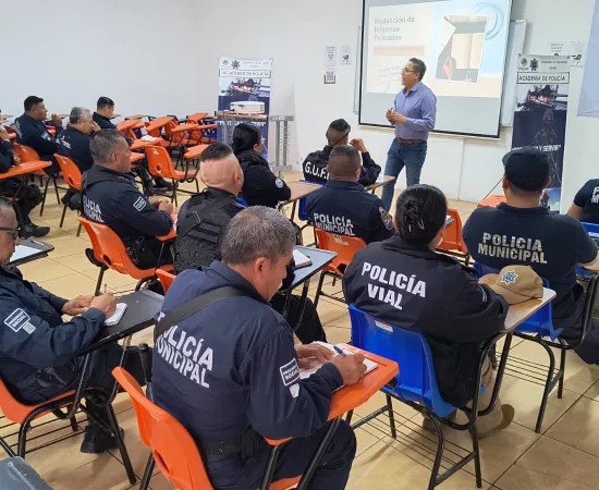 Capacitan a personal de la Secretaría de Seguridad Vecinal en “Redacción de Informes Policiales"