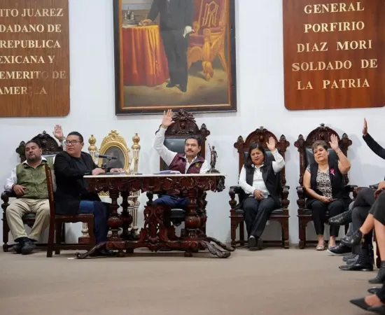 Cabildo de Oaxaca de Juárez acuerda acciones preventivas en panteones por Día de Muertos para evitar proliferación de mosquitos