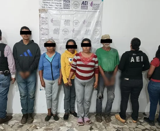 Detienen a cinco integrantes de una familia por ejercer violencia contra adolescente en Ocotlán