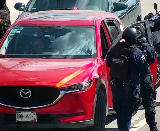 Asegura Policía Estatal vehículo con reporte de robo en Santa Rosa Panzacola