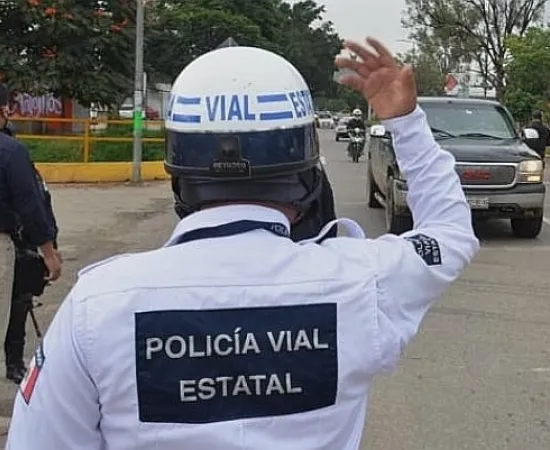 Advierte Policía Vial Estatal que no se permitirán actos de corrupción en la corporación