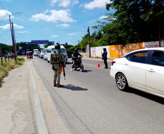 Gabinete de Seguridad Estatal realiza búsqueda de menor desaparecida en Juchitán