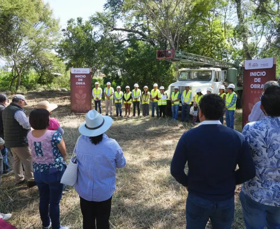 Se construye pozo profundo para beneficiar mil 600 personas de San Isidro Monjas: Nancy Benítez