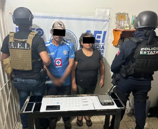 Durante cateo en  bar de la Sierra de Flores Magón detienen a pareja con posesión de drogas