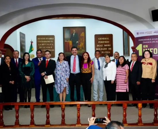 Honorable Cabildo de Oaxaca de Juárez rinde su Primer Informe de Actividades