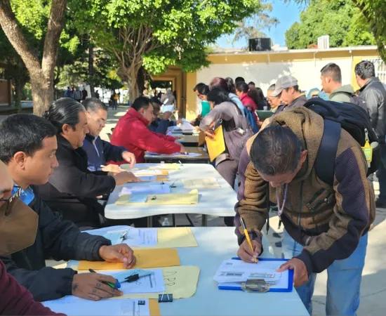 Paga IEEPO incentivos Redes-SEP a 3 mil 18 docentes de Oaxaca