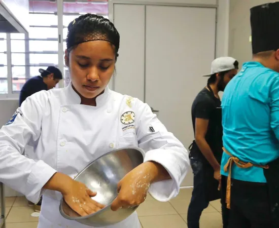 Invita gastronomía UABJO a su festival de sabores navideños 