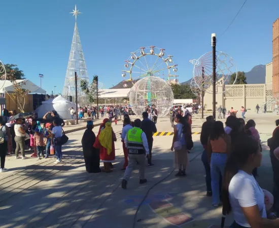 Localizan y vuelven con su familia ocho niñas y niños que se extraviaron durante festejo por Día de Reyes