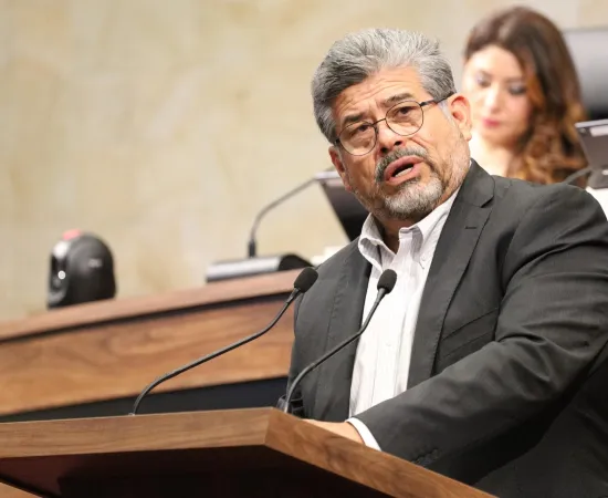 Buscan enaltecer el legado de Andrés Henestrosa Morales con la reinscripción de su nombre en letras de oro en el Muro de Honor del Recinto Legislativo “Benito Juárez”