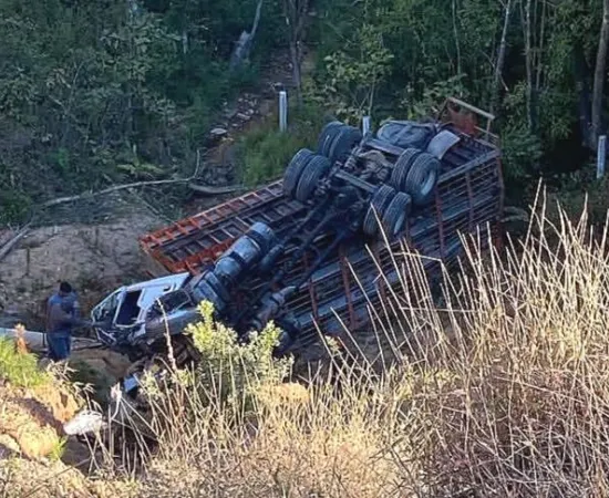 Doble accidente en carretera a la Costa 