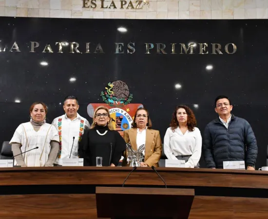 Comparece titular de la Secretaría de Honestidad, Transparencia y Función Pública ante Comisión del Congreso del Estado