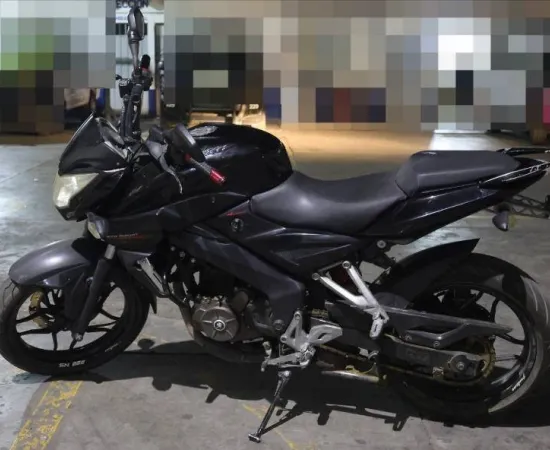 Policía Municipal asegura motocicleta con reporte de robo activo y detiene a conductor