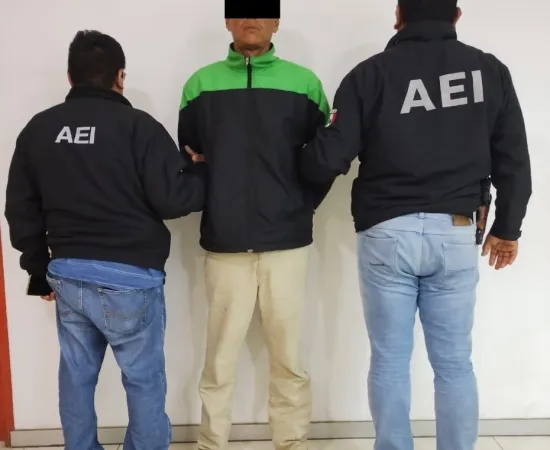 Lo detienen por narcomenudeo; le aseguran dosis de cristal, marihuana y cocaína, operaba en el Istmo