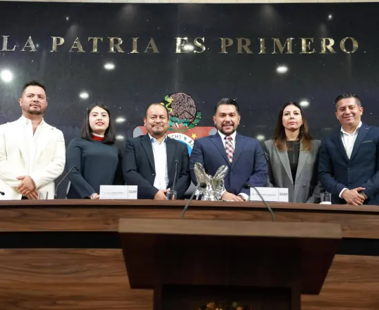 Presenta titular de la Secretaría de Infraestructuras y Comunicaciones informe de resultados ante el Congreso del Estado