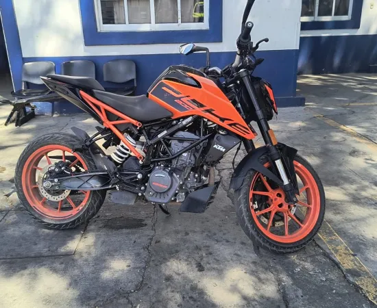Policía Municipal asegura motocicleta con reporte de robo activo
