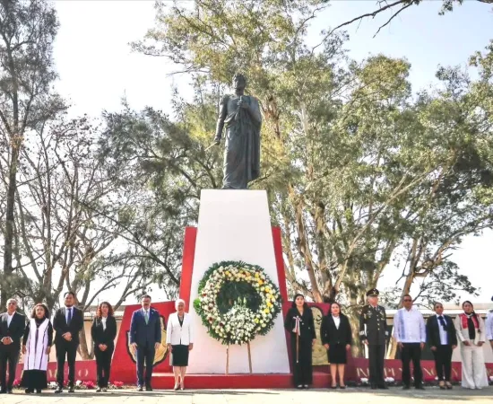 Director del IEEPO rinde homenaje al General Vicente Guerrero Saldaña en #Cuilápam de Guerrero