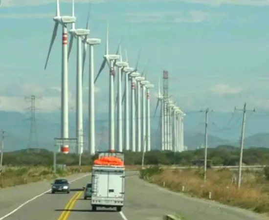 Carreteras del Istmo de Tehuantepec se encuentran libres: Protección Civil