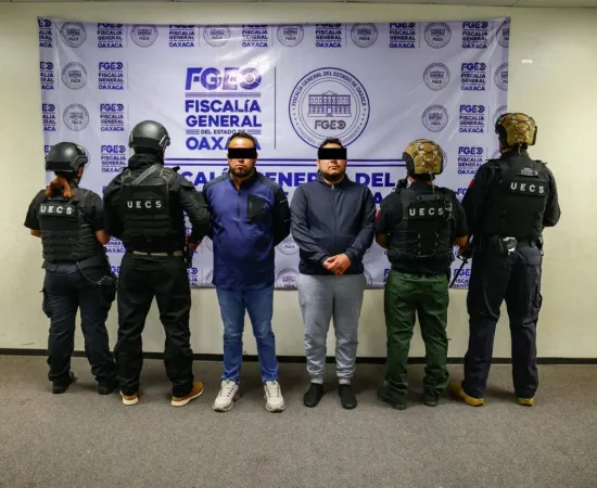 Detienen a gerente y exgerente de la agencia Chevrolet MEGA Oaxaca, por fraude con venta de automóviles