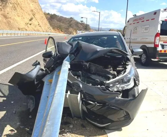 Choque en la supercarretera Barranca Larga - Ventanilla 