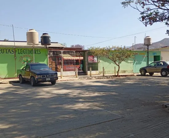 Habitantes del Fracc. El Retiro han sufrido el olvido y desatención de autoridades municipal