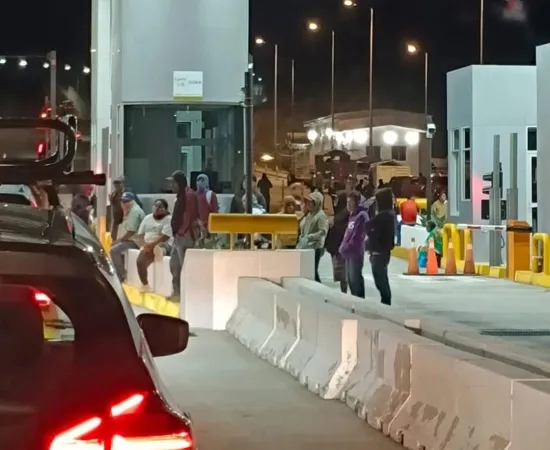 Confirma Sego denuncias por tomas de casetas de peaje en Oaxaca 