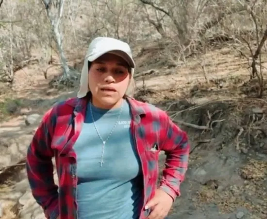 29 veces dispararon contra Comisariada de Totolapam, falleció en el lugar, su hija está herida