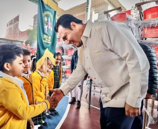 Mejores condiciones educativas para escuelas de los Valles Centrales