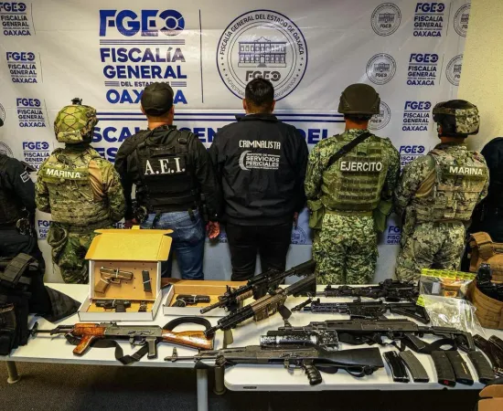 Aseguran arsenal y camioneta en que hombres armados cometieron homicidio de líder gremial en Tutla