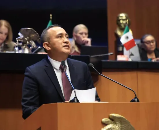 Reconoce Nino Morales liderazgo de Sheinbaum en la IV Cumbre en Defensa de la Democracia