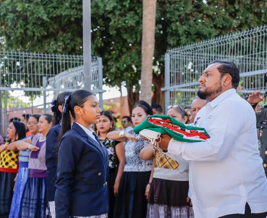 Encabeza Miguel Sánchez aniversario luctuoso de Heliodoro Charis Castro