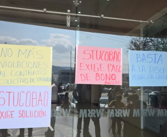 Sindicato del COBAO exige pagos con toma de oficinas 